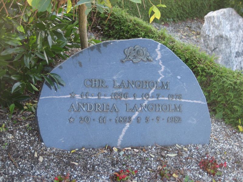 Andrea Langholm.jpg